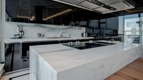 Özel Residence																						 Rezidans Mutfak								 Carrara Black Diamond Thassos Arabescato							
														